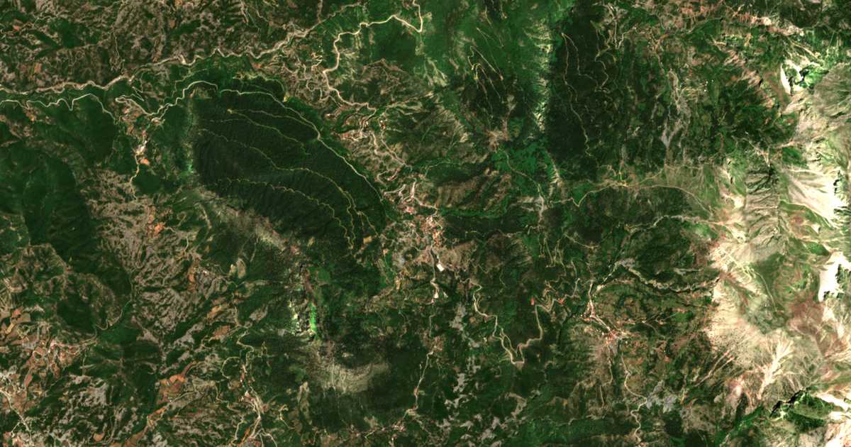 Satelitska karta: Raptópoulon