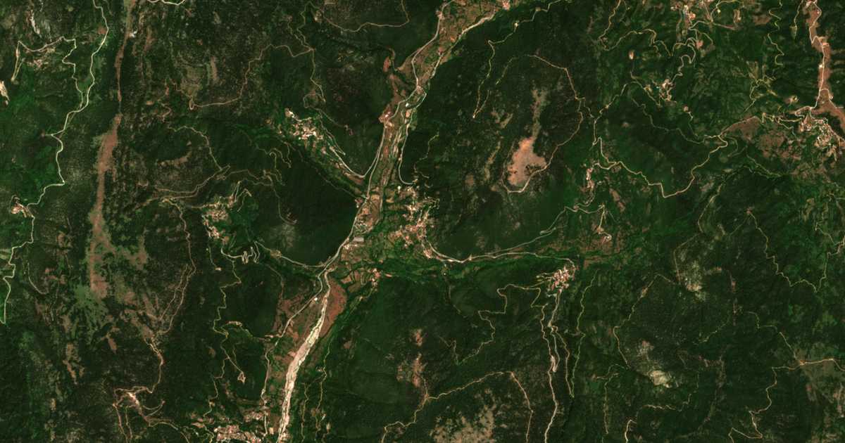 Satelitska karta: Kláfsion