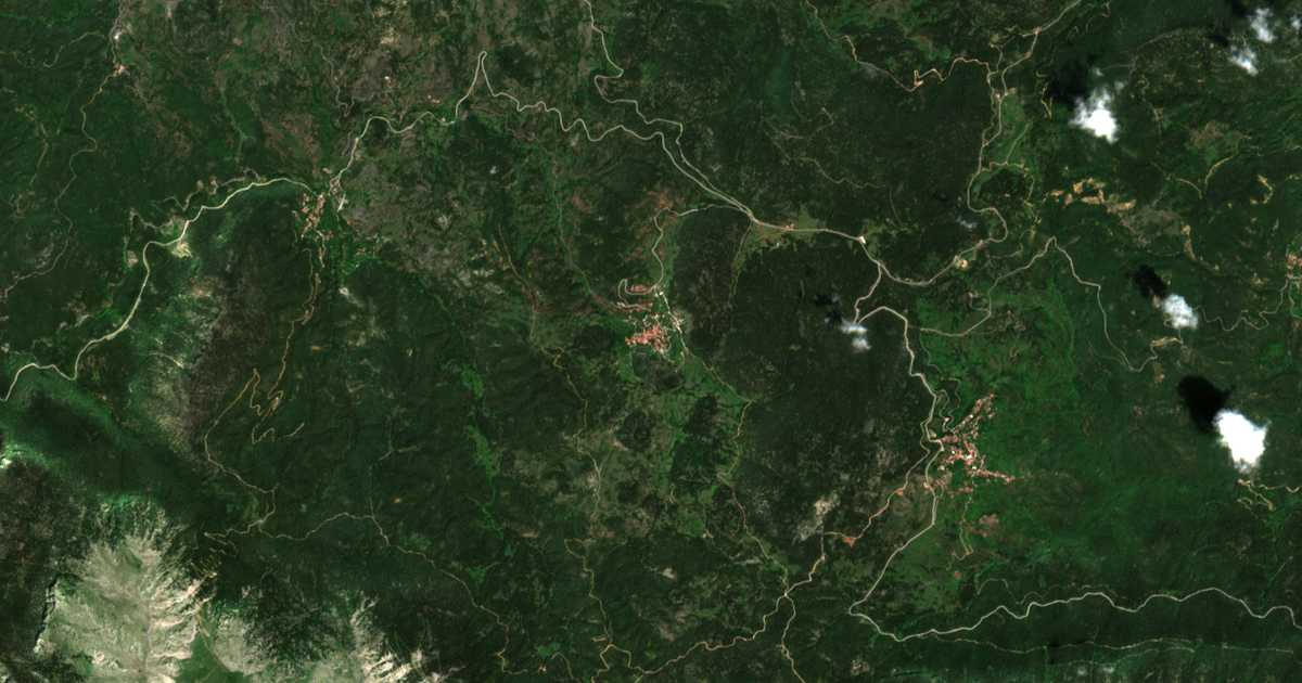 Satelitska karta: Panourgiás