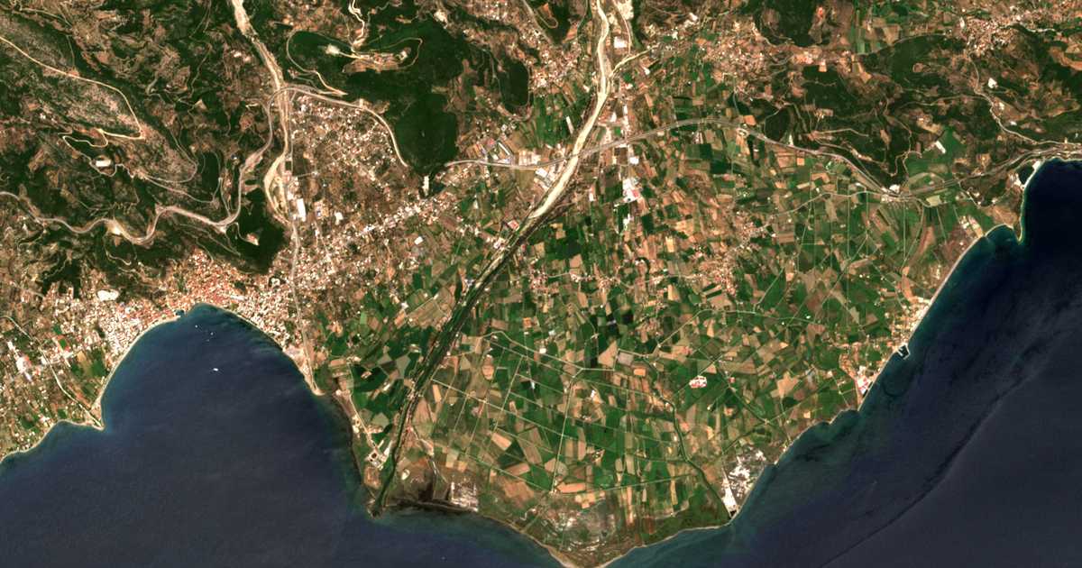 Satelitska karta: Malámata