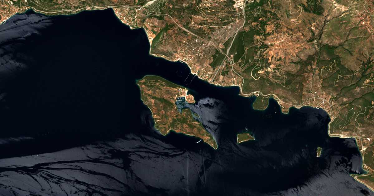 Satelitska karta: Trizónia