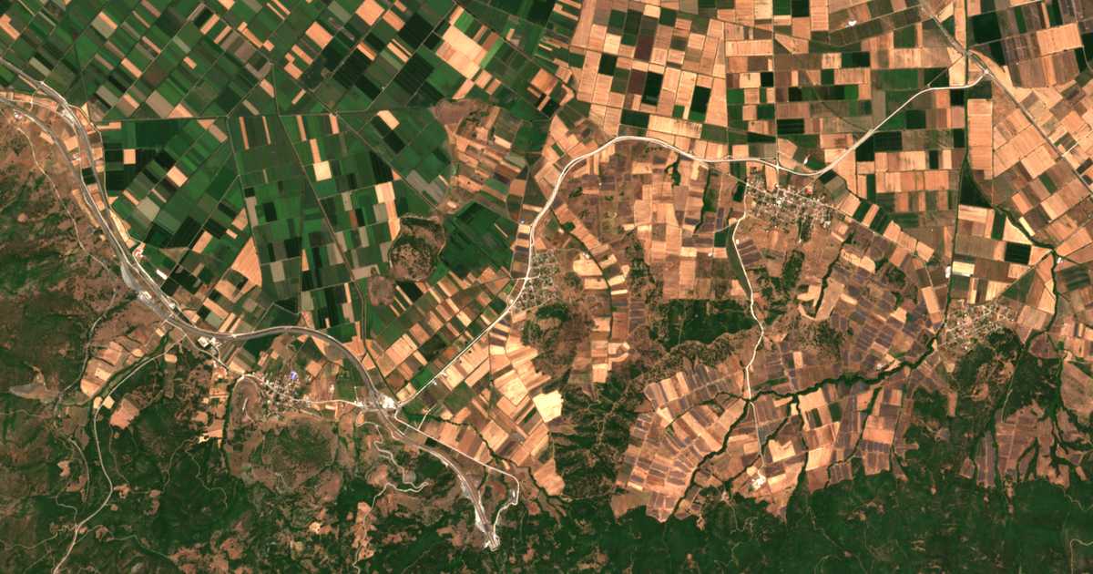 Satelitska karta: Koromiléa
