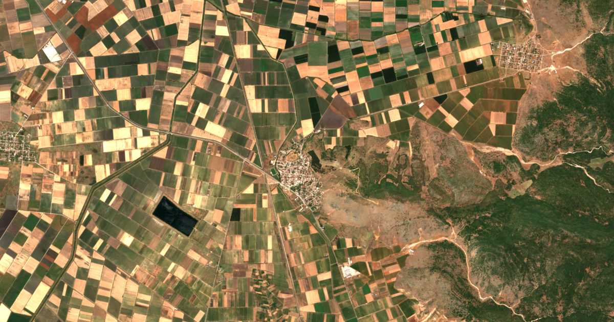 Satelitska karta: Néon Monastírion