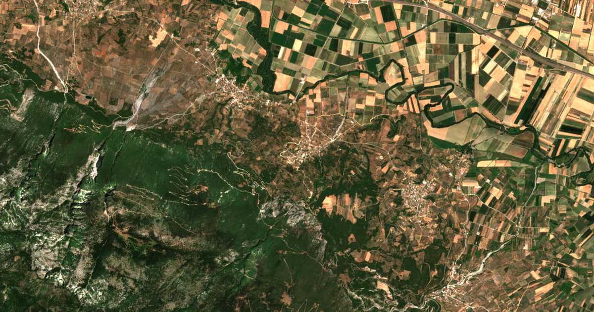 Satelitska karta: Kostaléxis