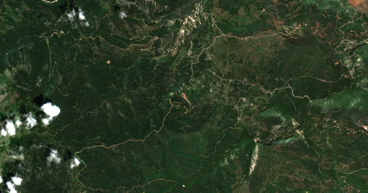 Satelitska karta: Koumarítsion