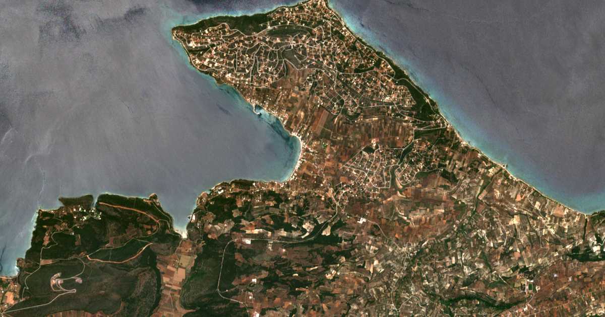 Satelitska karta: Theológos