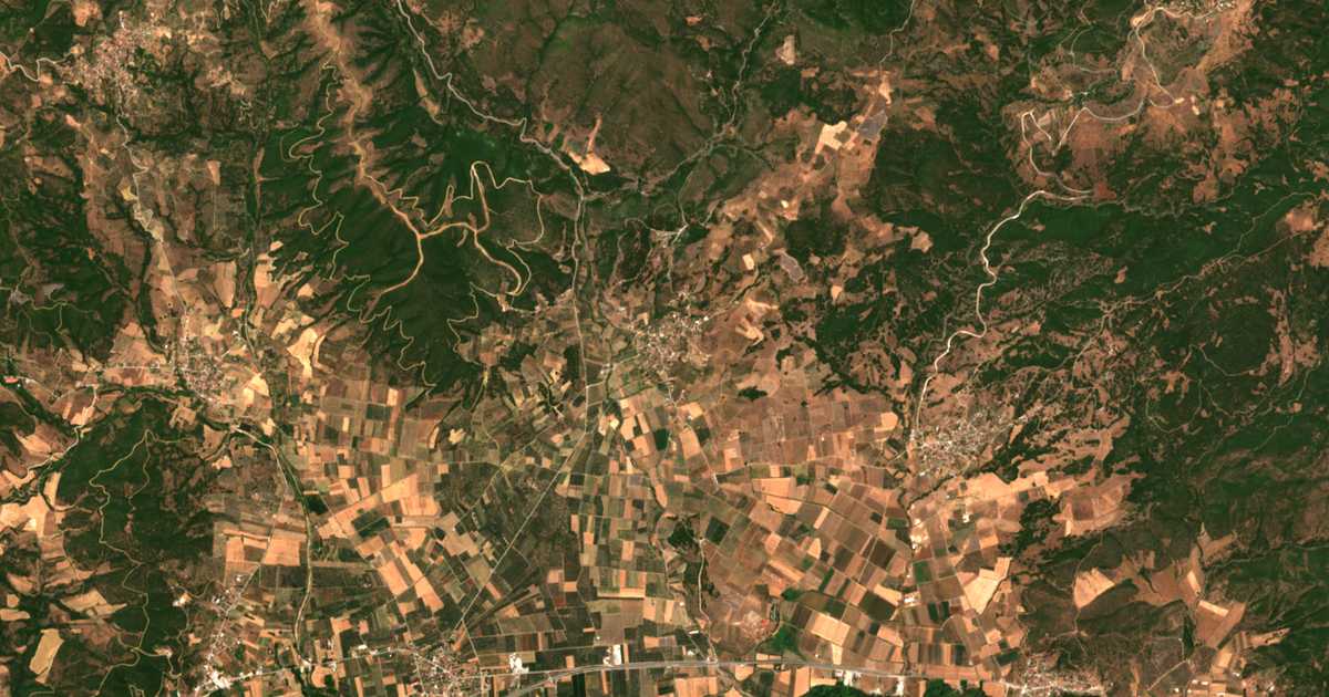 Satelitska karta: Archánion