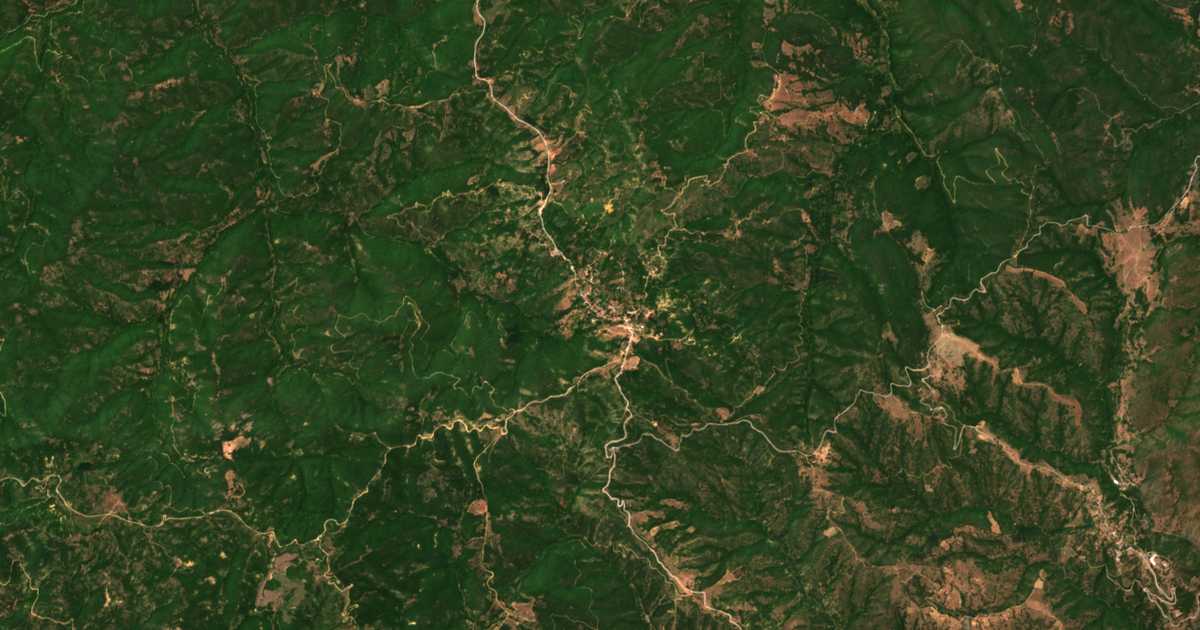 Satelitska karta: Palaiá Giannitsoú