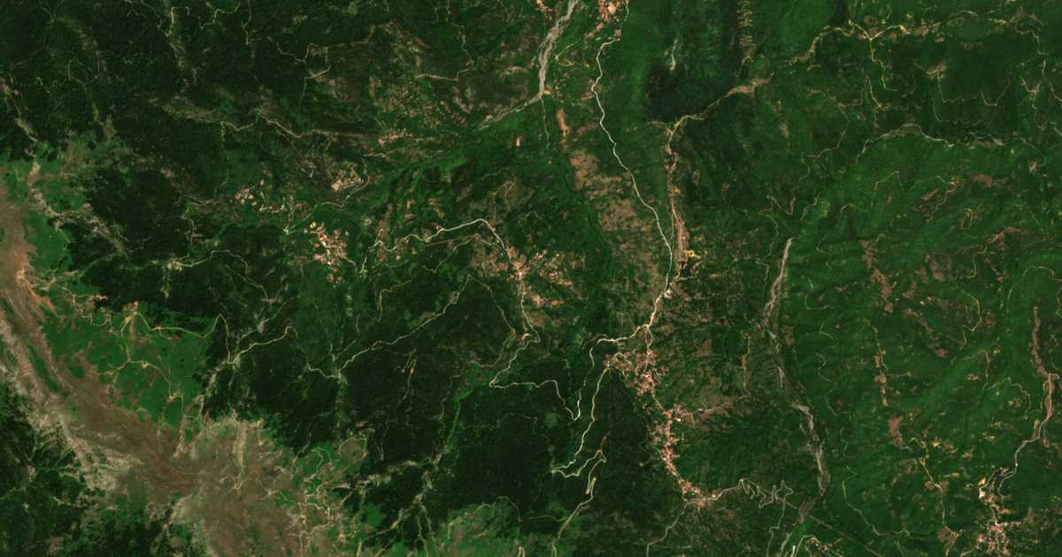 Satelitska karta: Palaiochórion