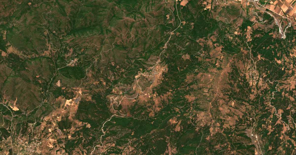 Satelitska karta: Trílofon