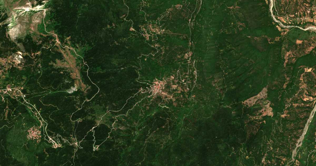 Satelitska karta: Tymfristós