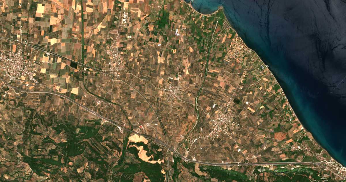 Satelitska karta: Ágios Serafeím