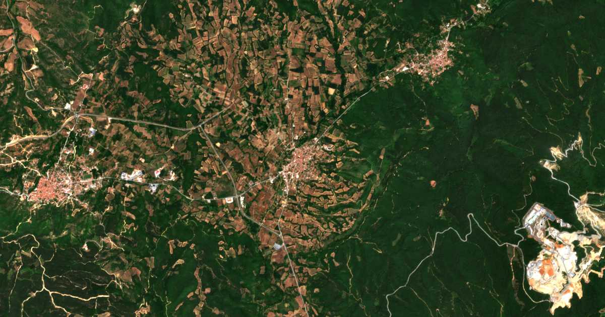 Satelitska karta: Palaiochórion