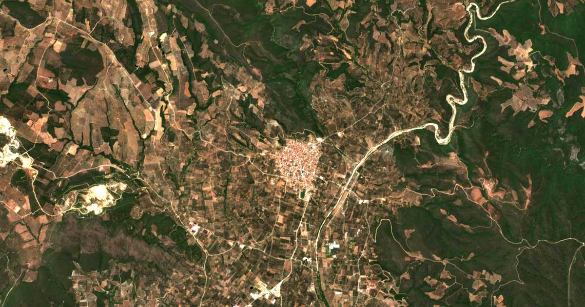 Satelitska karta: Ormýlia