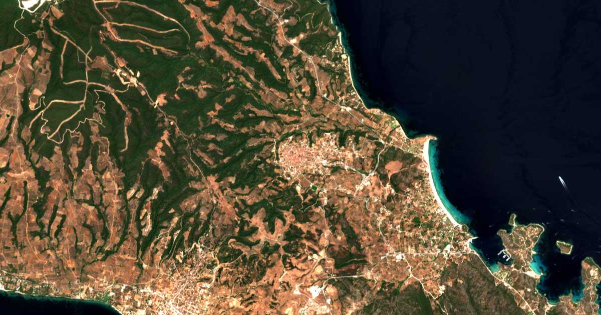 Satelitska karta: Ágios Nikólaos