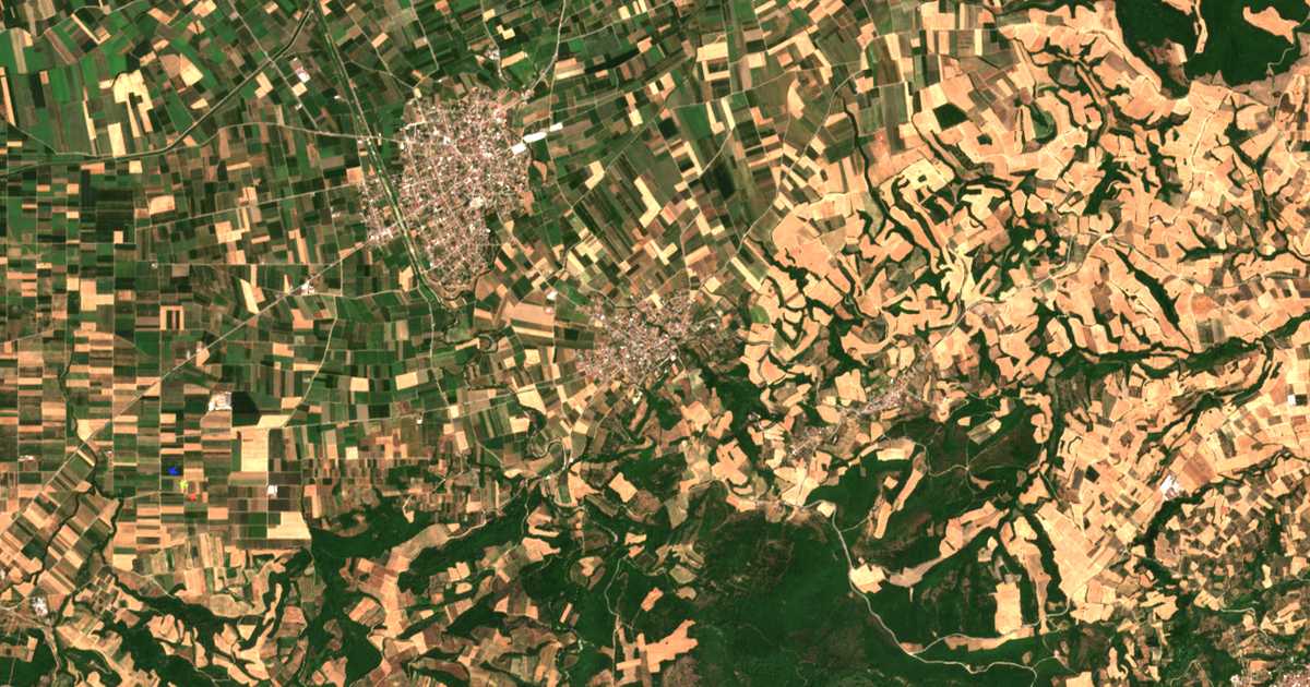 Satelitska karta: Neókastron