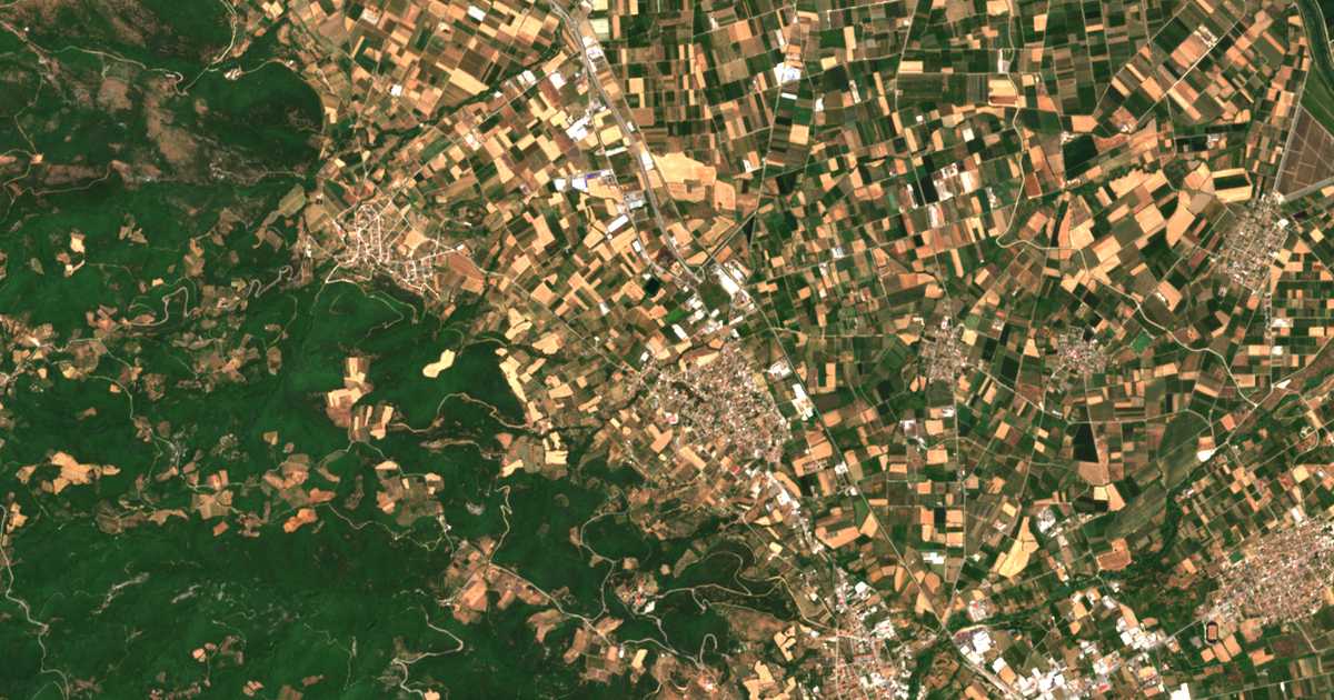 Satelitska karta: Ágios Nikólaos