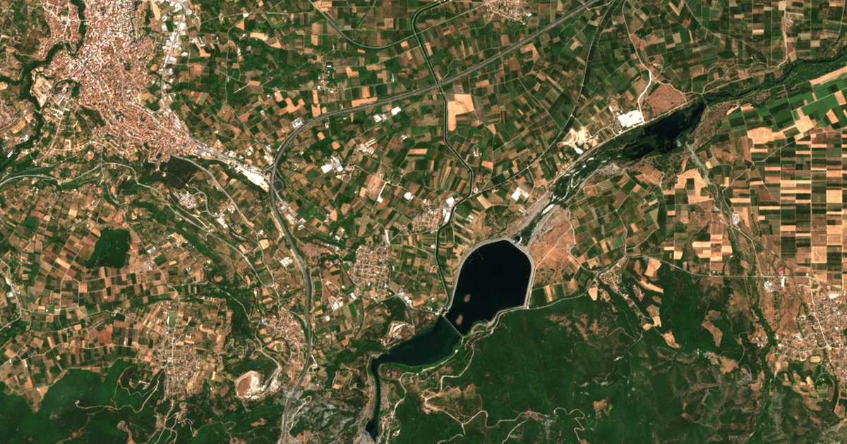 Satelitska karta: Ámmos
