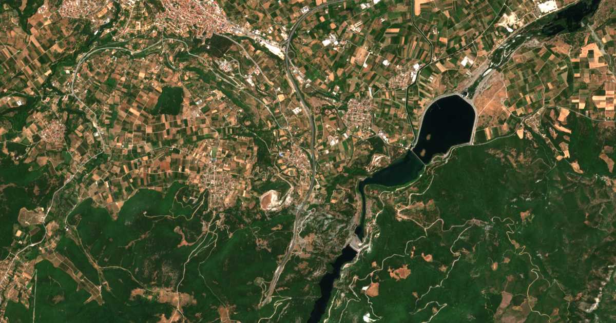 Satelitska karta: Asómata