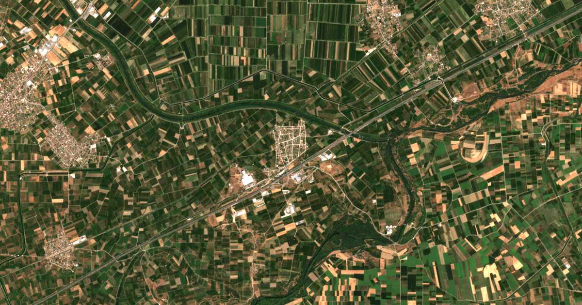 Satelitska karta: Kouloúra