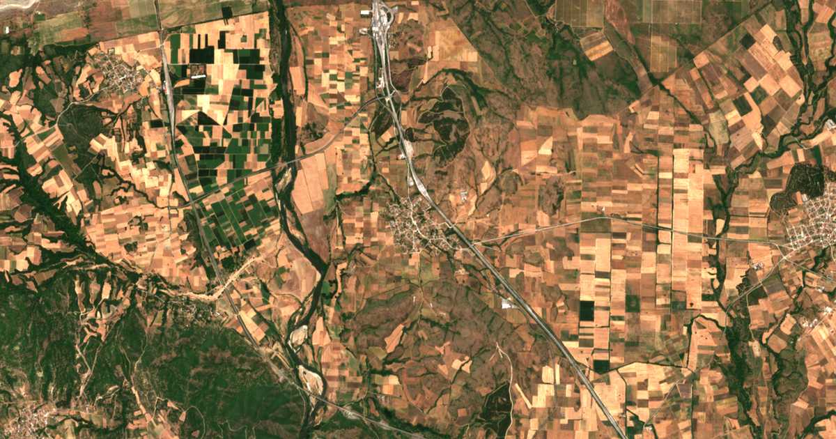 Satelitska karta: Évzonoi