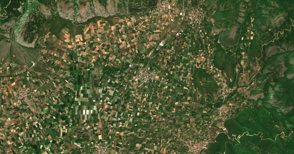 Satelitska karta: Filóteia