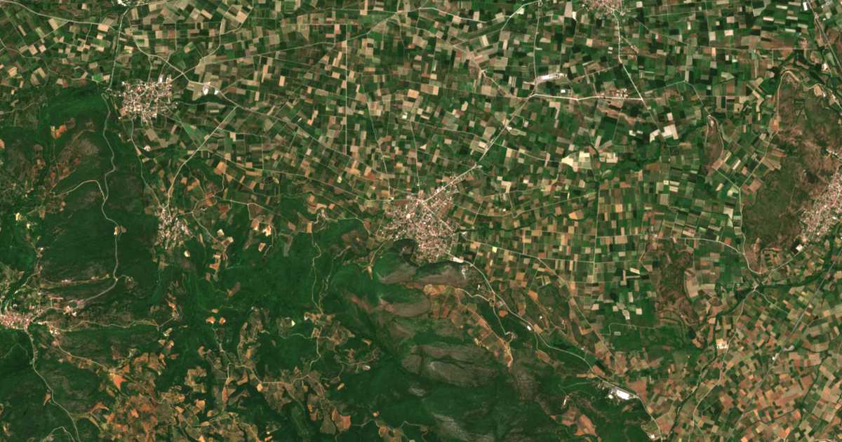 Satelitska karta: Polykárpion