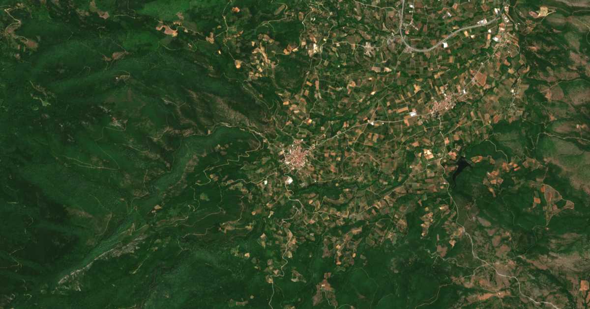 Satelitska karta: Flamouriá