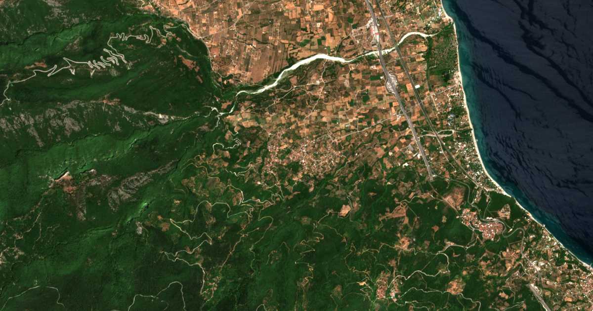 Satelitska karta: Skotína