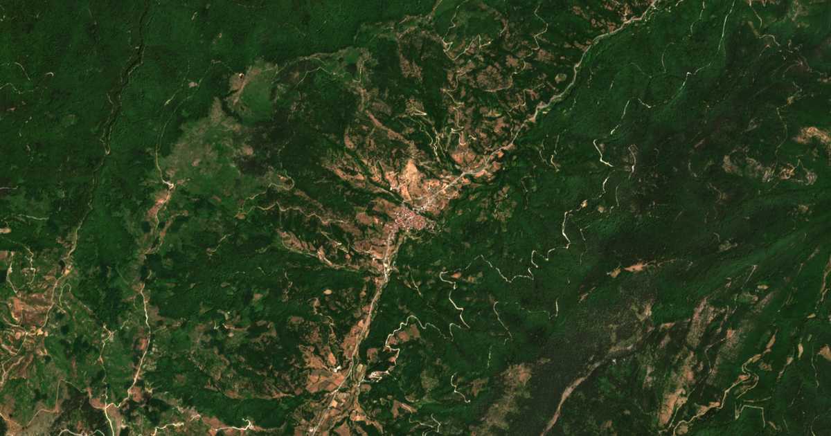 Satelitska karta: Ágios Dimítrios