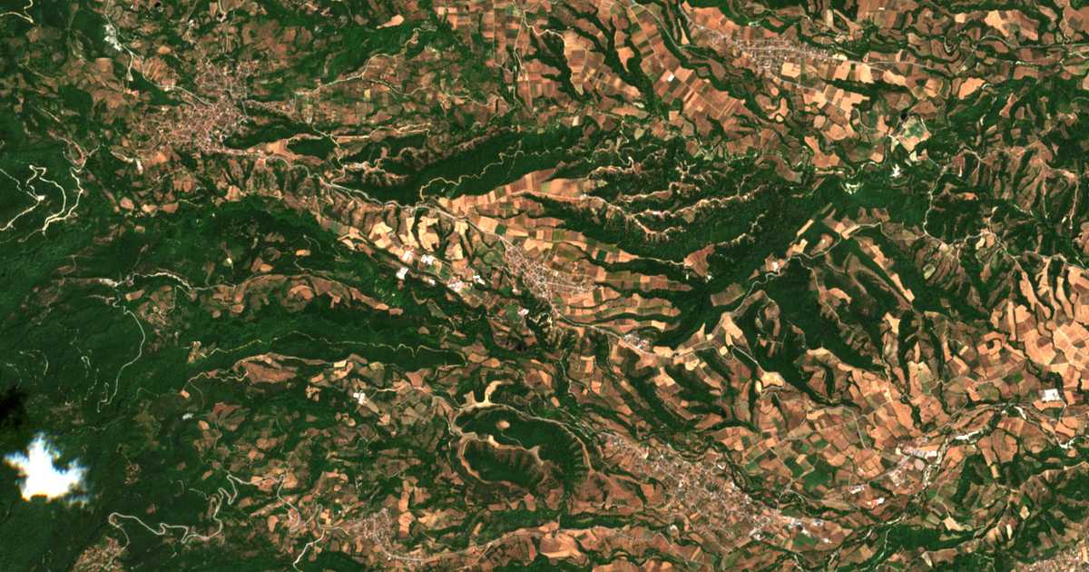 Satelitska karta: Vría