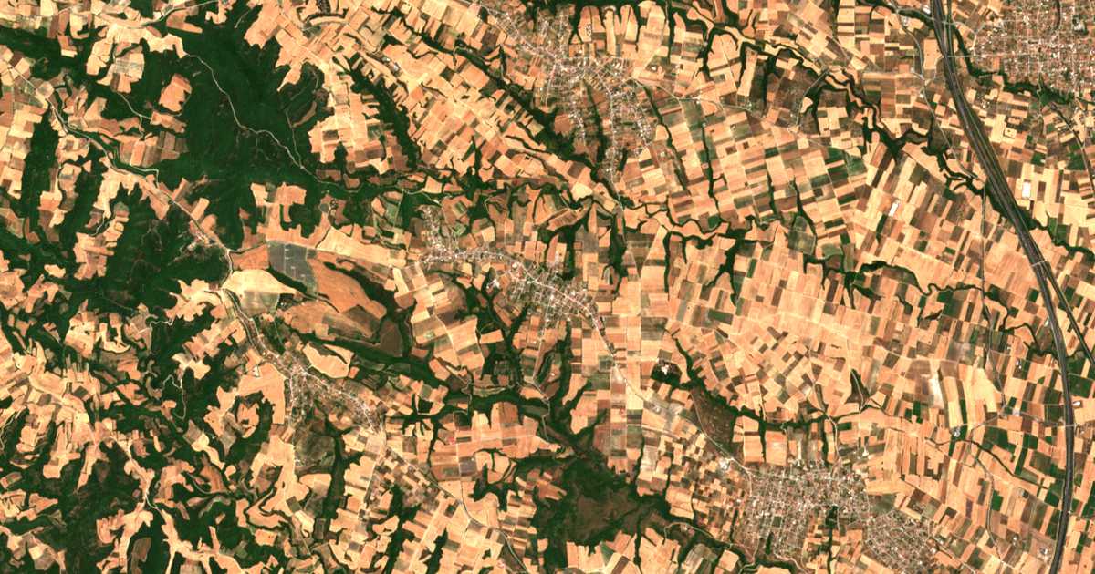 Satelitska karta: Alónia