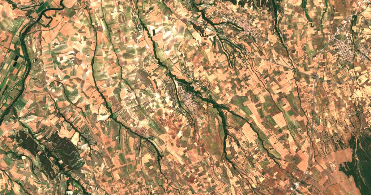 Satelitska karta: Angísta