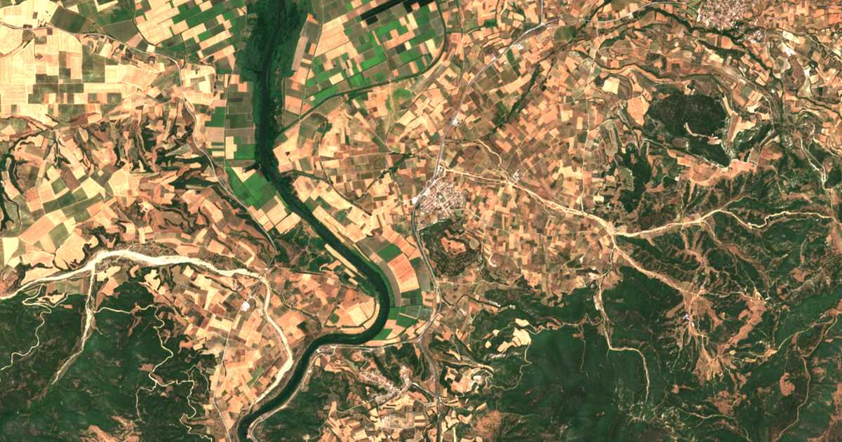 Satelitska karta: Néa Mesolakkiá