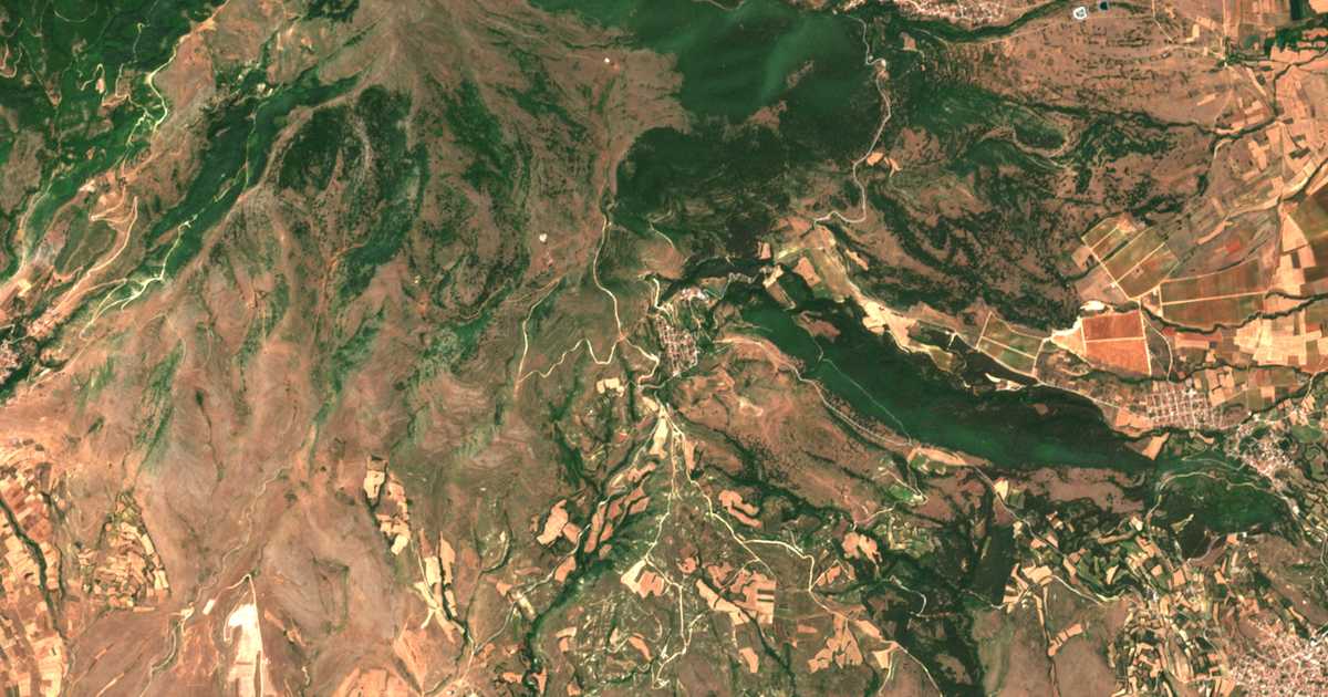 Satelitska karta: Skopiá