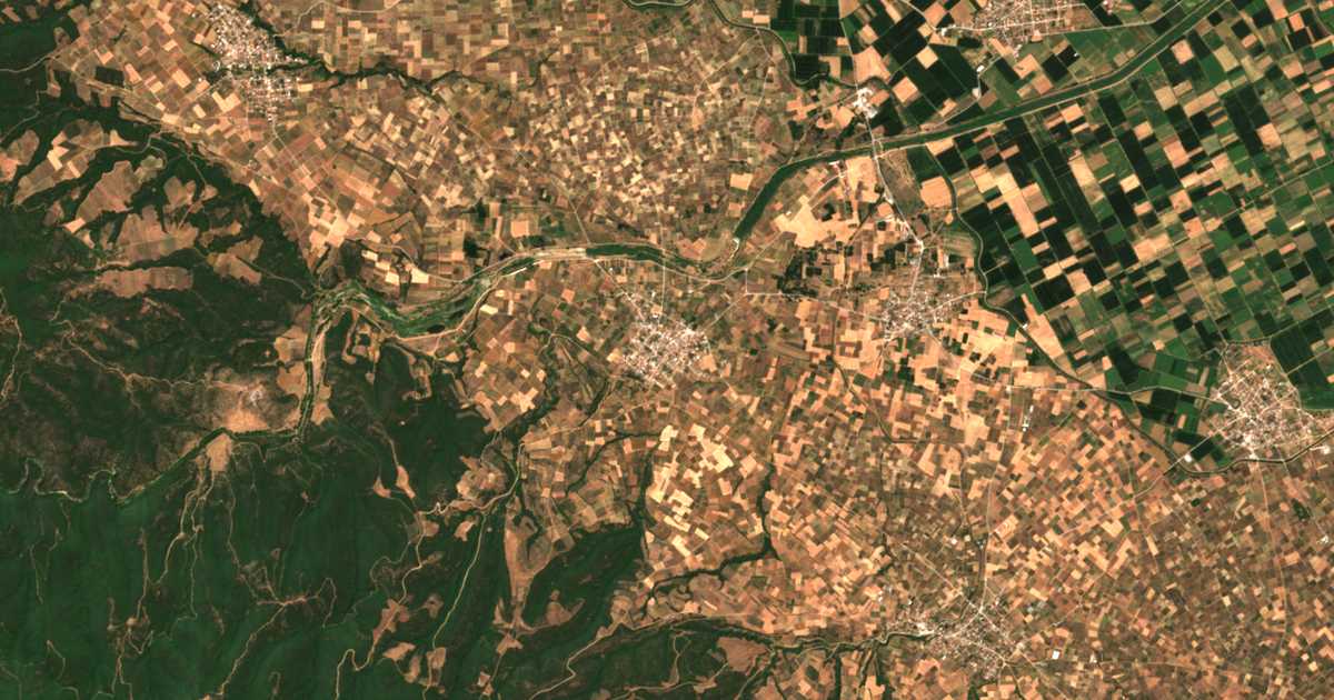 Satelitska karta: Vérgi