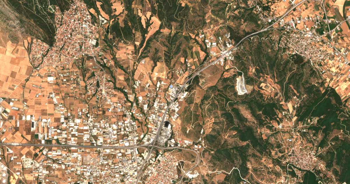 Satelitska karta: Anthoúpoli