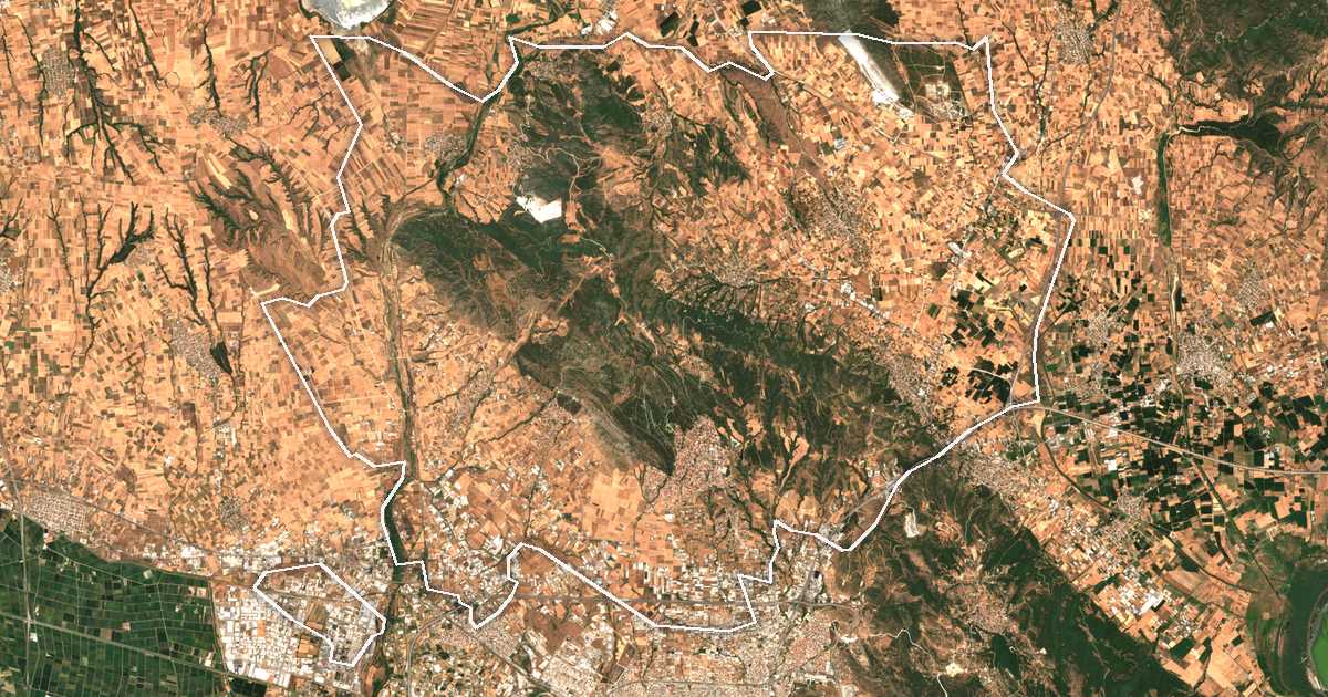 Satelitska snimka s ucrtanom granicom: Dímos Oraiokástrou