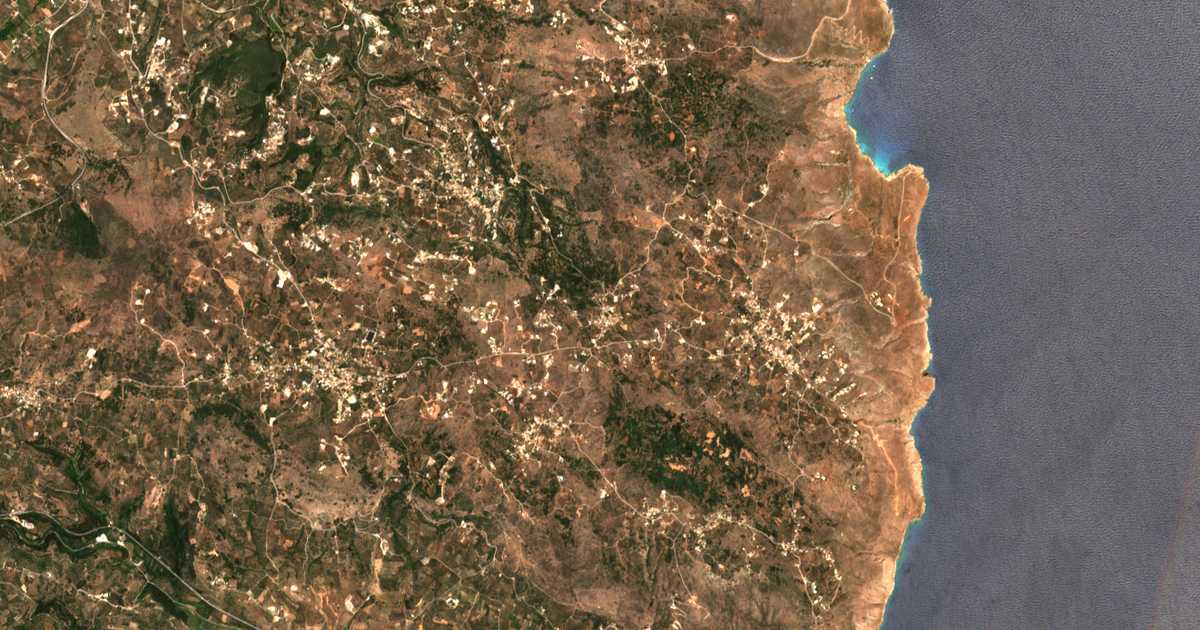 Satelitska karta: Xirostérnion