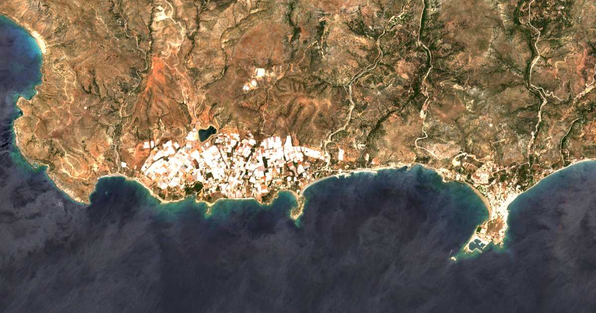 Satelitska karta: Gialós