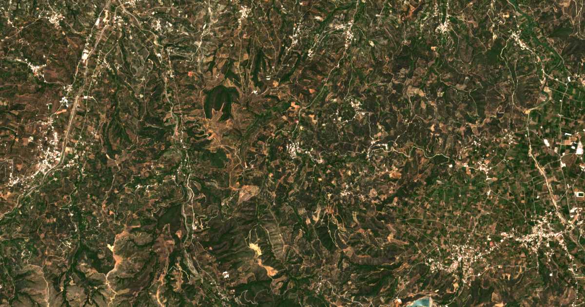 Satelitska karta: Manoliópoulon