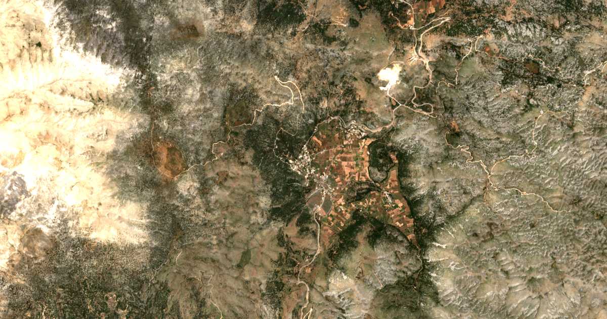 Satelitska karta: Ammoudárion