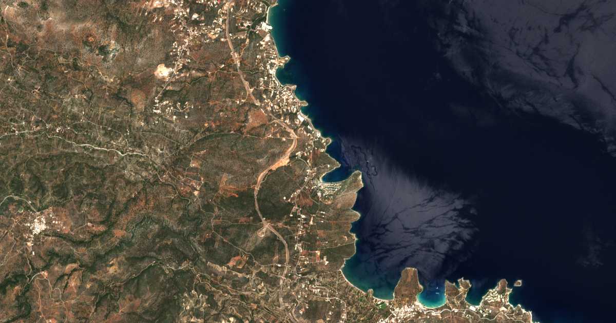 Satelitska karta: Vathý