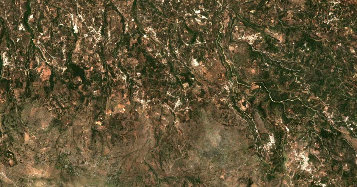 Satelitska karta: Argoulión