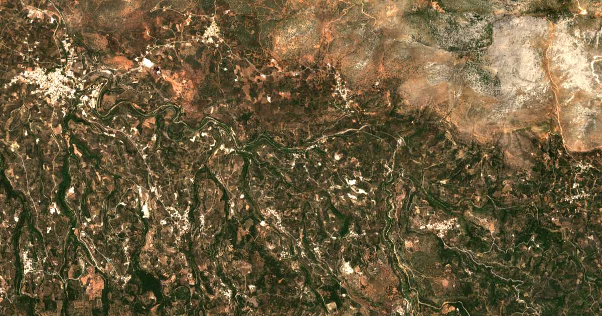 Satelitska karta: Dafnédes