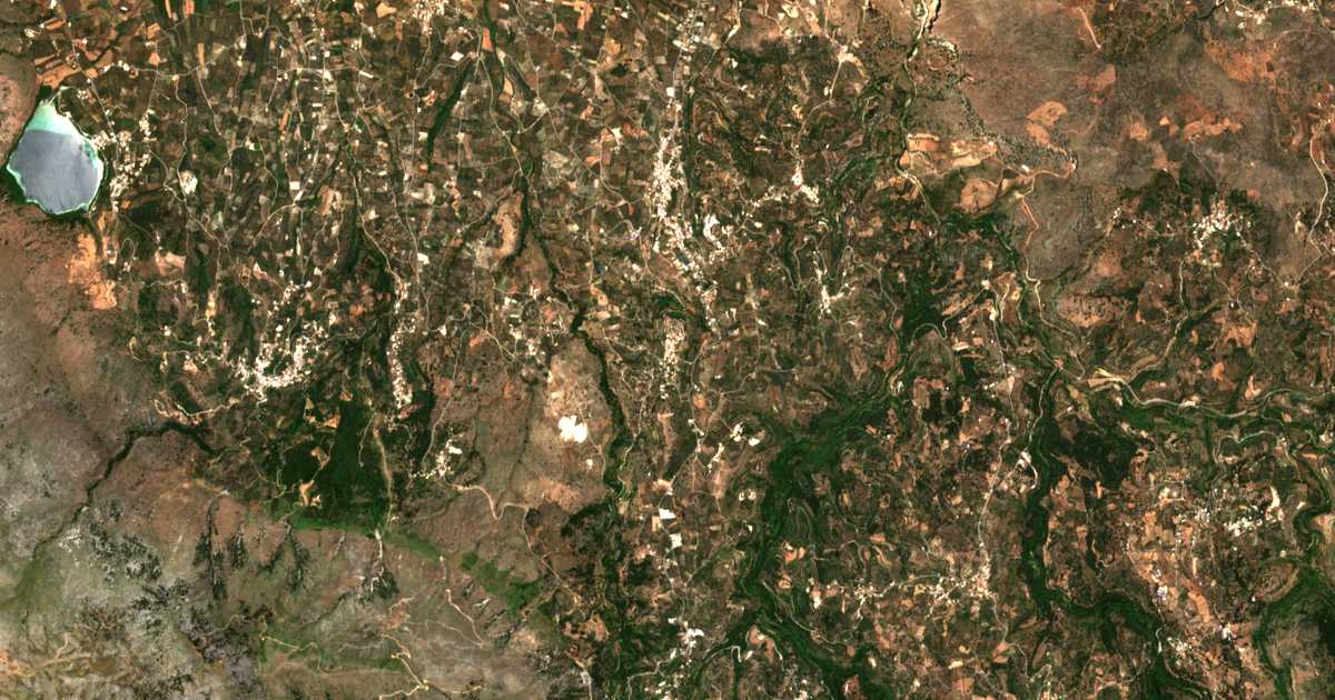 Satelitska karta: Archontikí