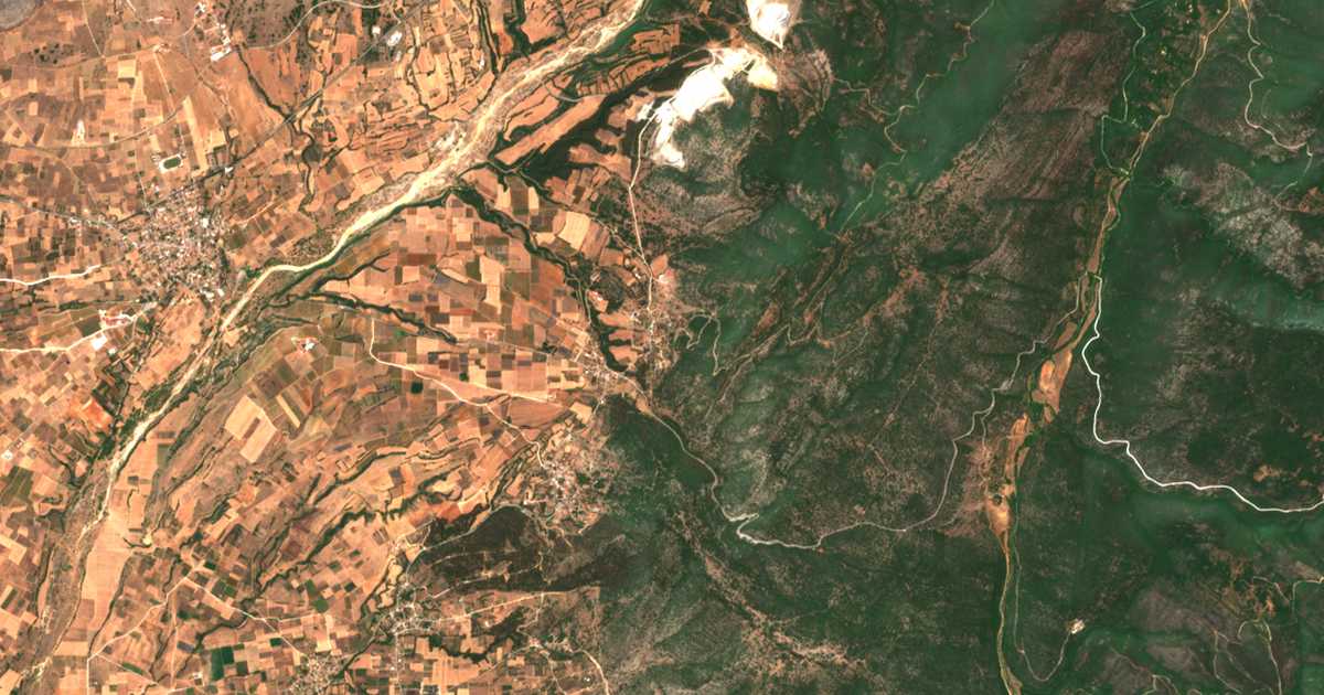 Satelitska karta: Agorá