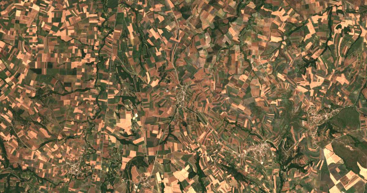 Satelitska karta: Mikrá Doxipára