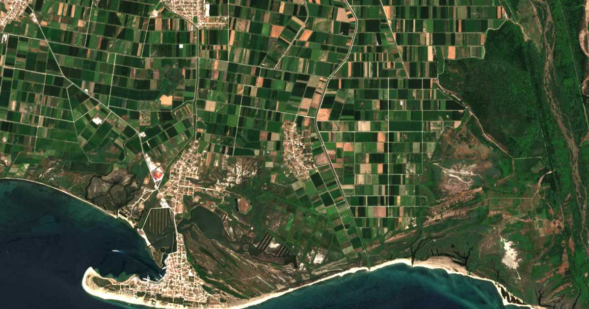 Satelitska karta: Monastirákion