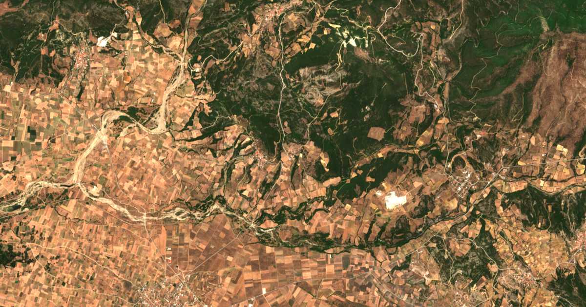 Satelitska karta: Nikitaí